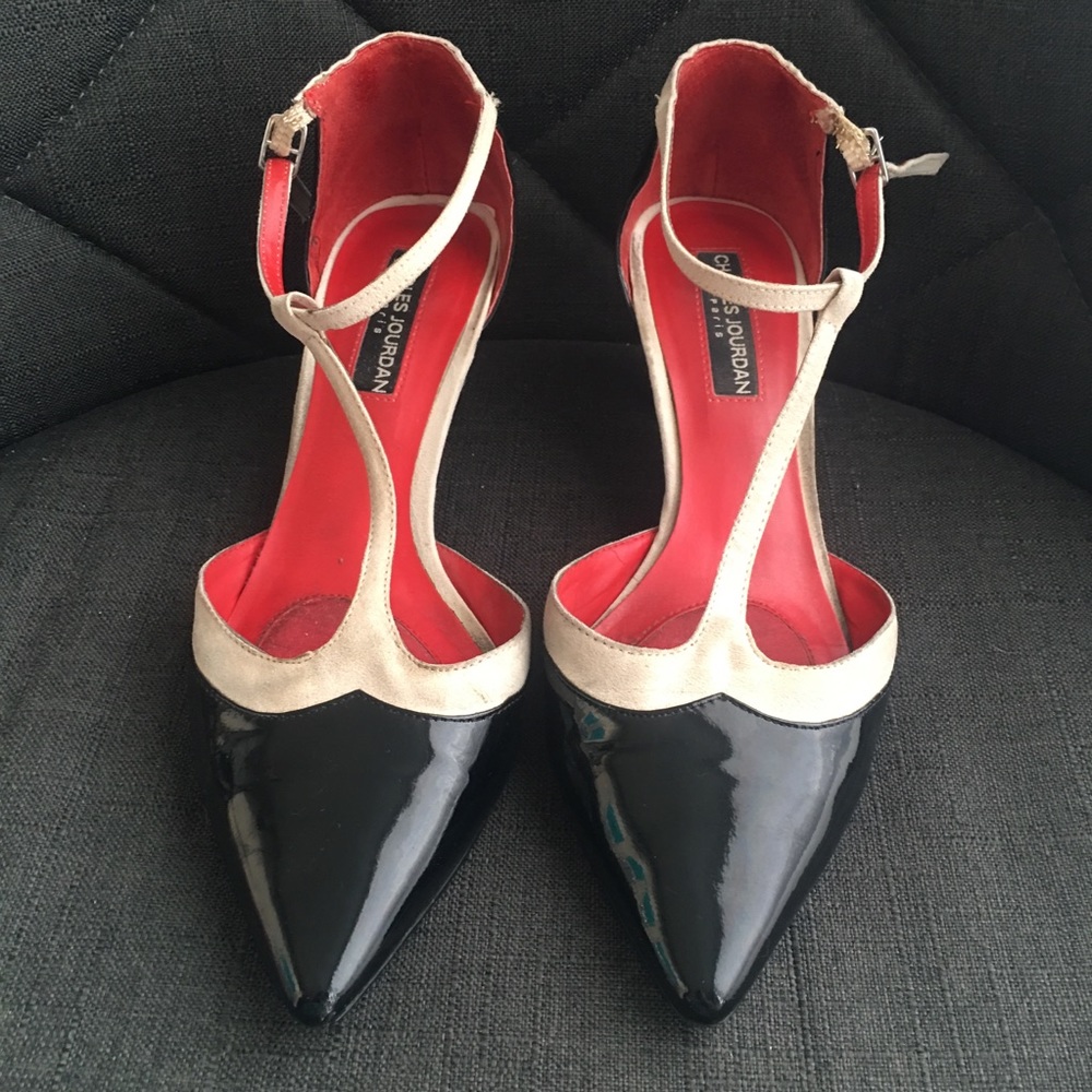 👠 CHARLES JOURDAN t-strap kitten heels
